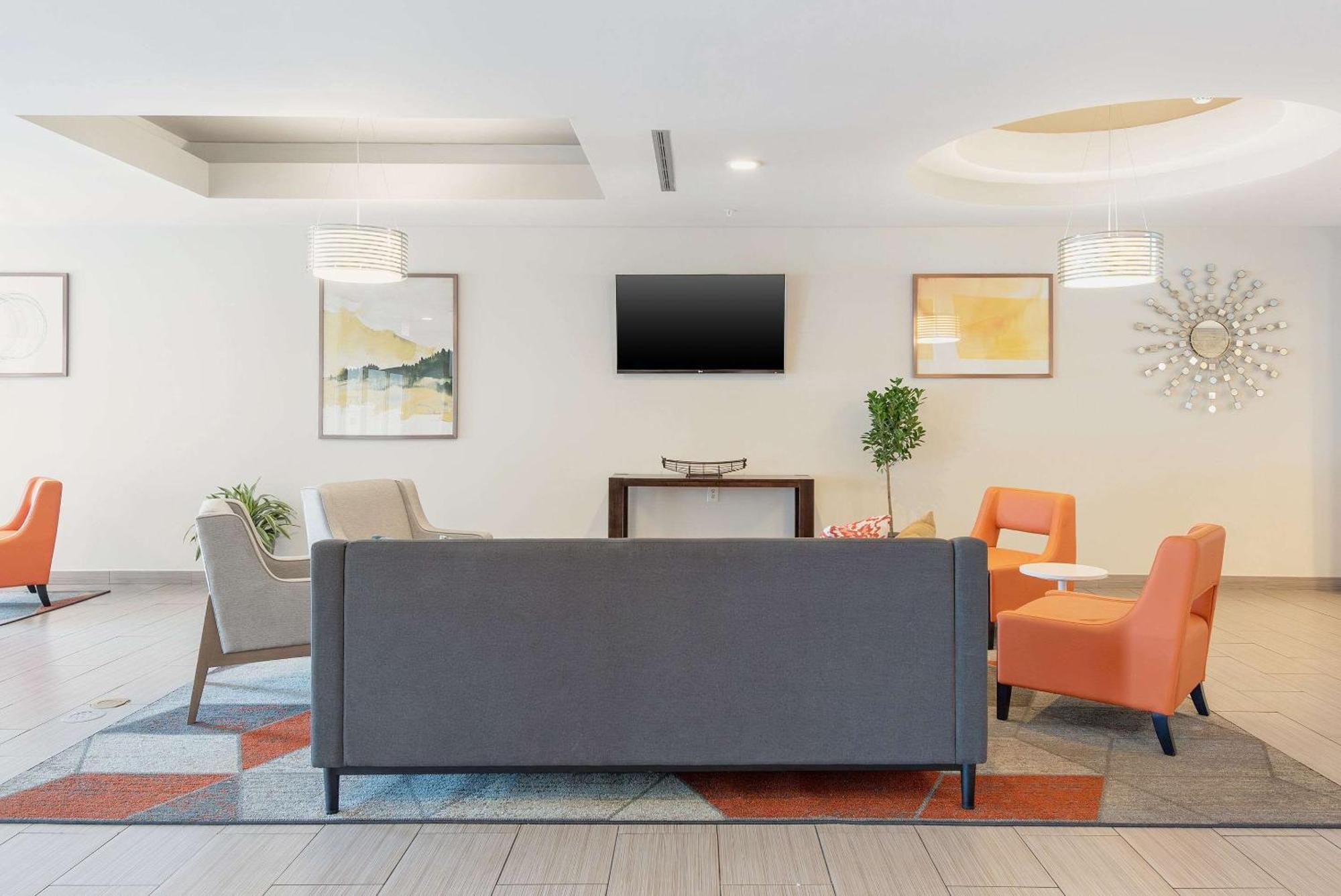 Comfort Suites Denham Springs Εξωτερικό φωτογραφία