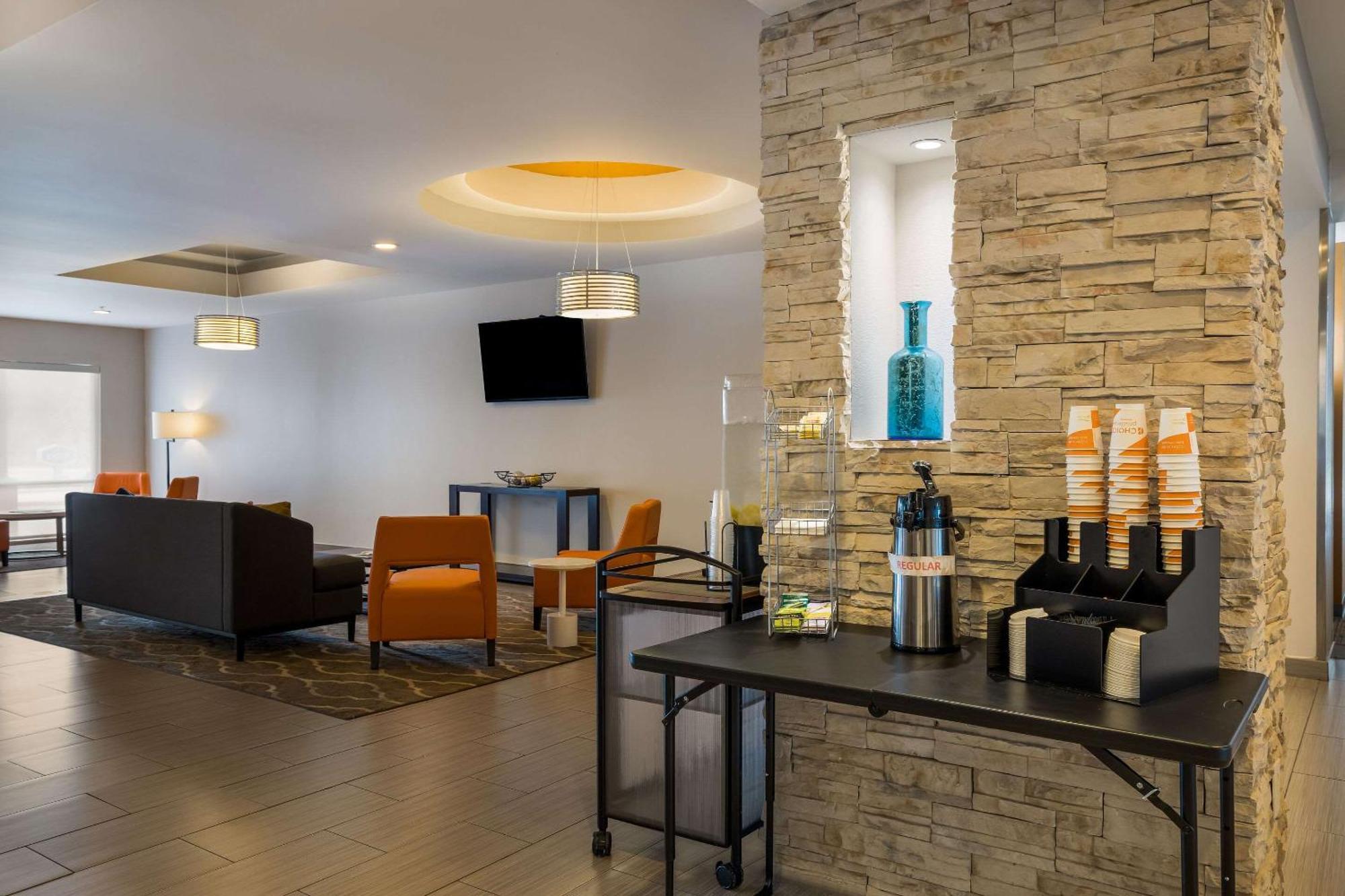 Comfort Suites Denham Springs Εξωτερικό φωτογραφία